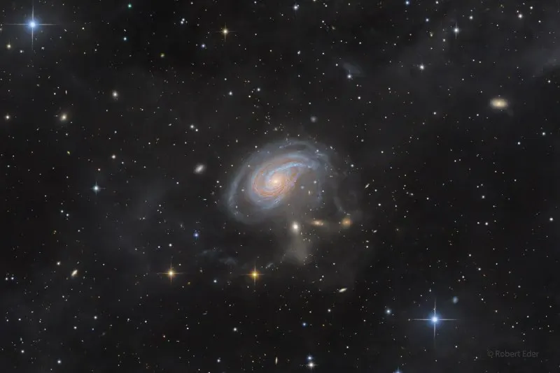 Пост канала «NASA's Astronomy Picture of the Day» от 30 сентября 2026 г.