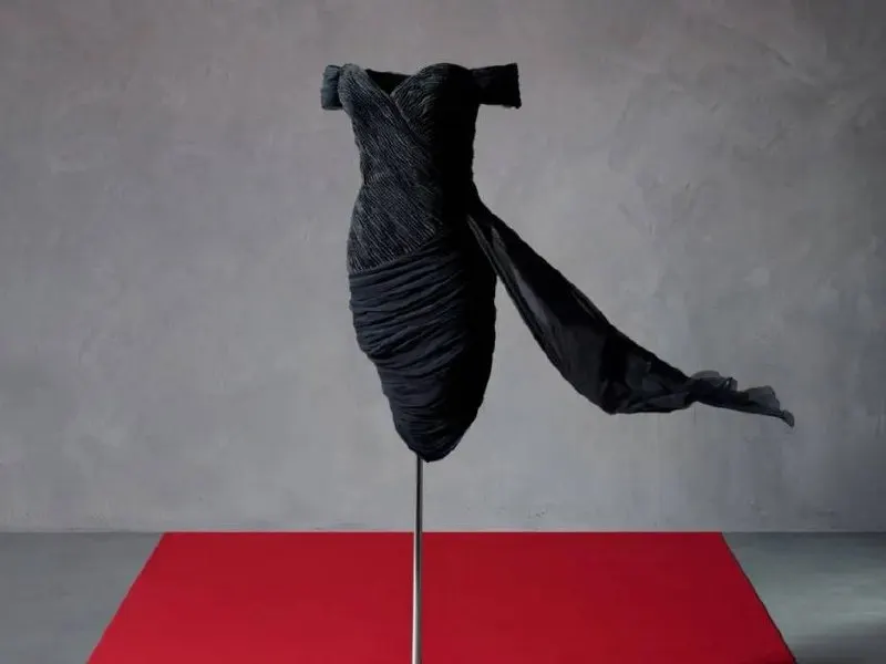 Пост канала «Art.Luxury.Money» от 11 сентября 2026 г.
