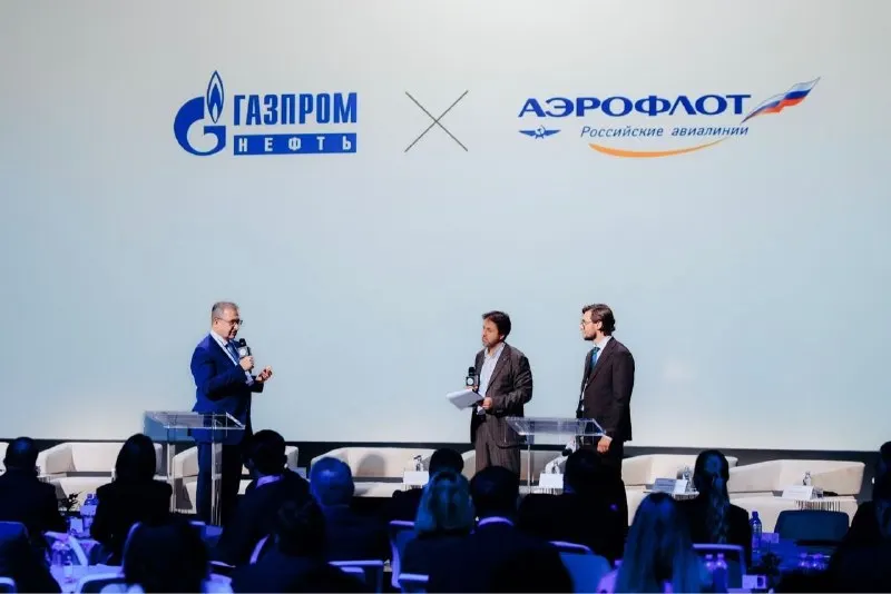 Пост канала «FrequentFlyers» от 30 сентября 2026 г.