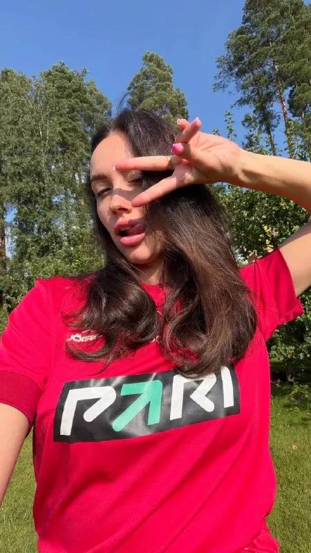 Пост канала «Luxury Girl» от 24 августа 2026 г.