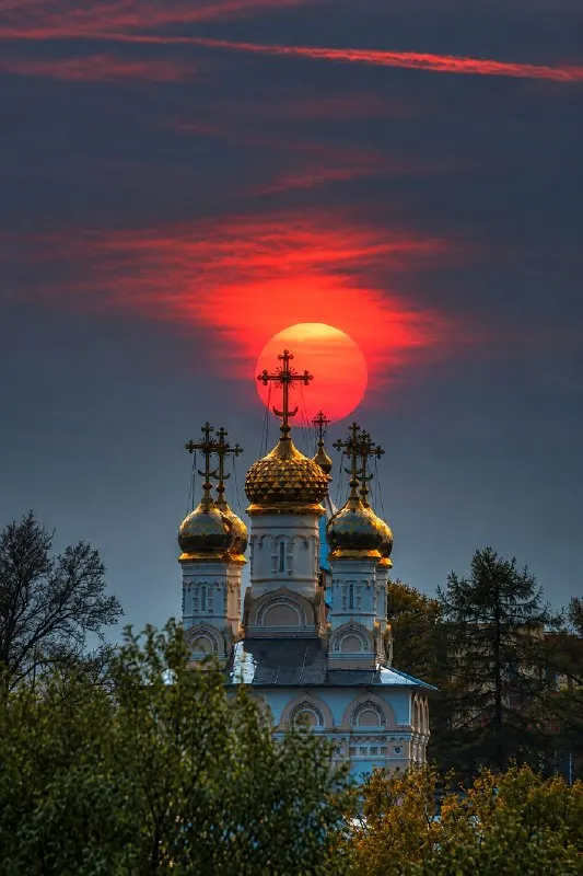 Пост канала «НПИ ⚔️👑🏰 НеоПостИскусствоведение 🌴» от 30 сентября 2026 г.